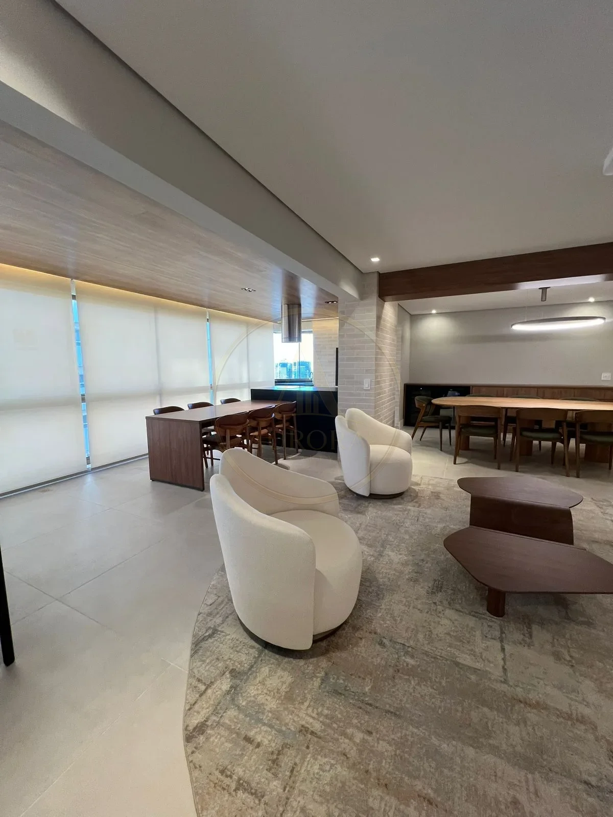 Edifício Chateau | Alphaville – 287 m² | 3 Suítes | 4 Vagas | 100% Reformado | Nunca Habitado 4